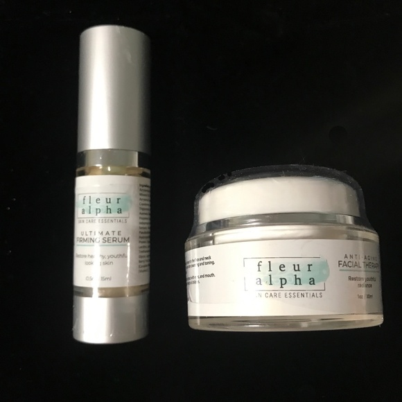 NWOT Fleur Alpha Skin Care Essentials Set - Picture 1 of 1